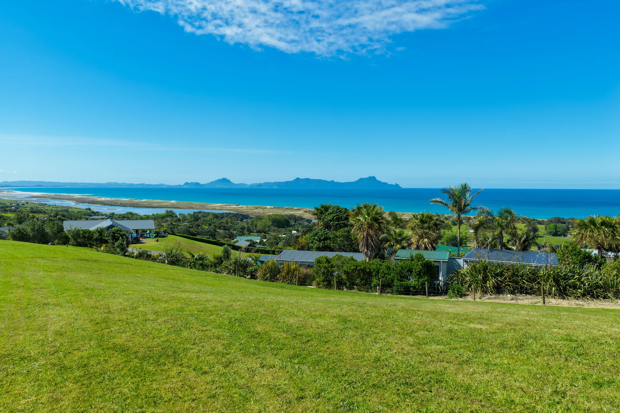 Waipu  Premium Section, Spectacular Coastal View