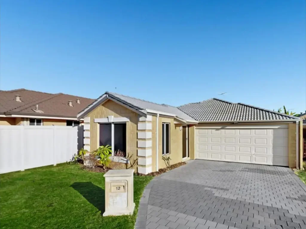 12 Polglase Fairway, Clarkson, WA 6030