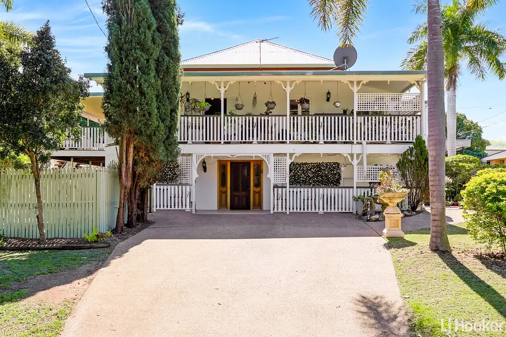 266 Upper Dawson Road, The Range, QLD 4700