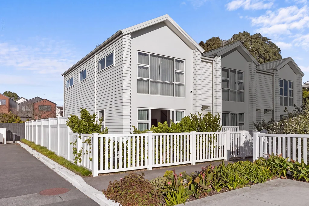 Point England 3房  Sophisticated Living - Better than the average!