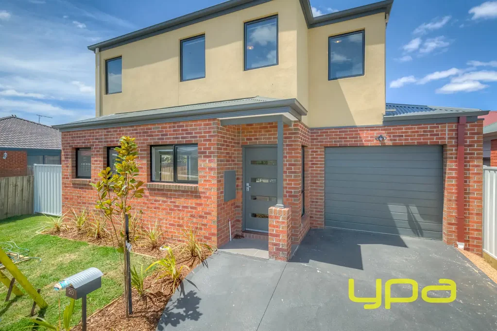 Modern Double Storey Home!