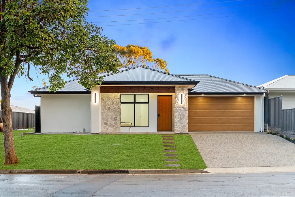 Modbury North 4Habitaciones Brand-New Luxury Where Every Detail Matters