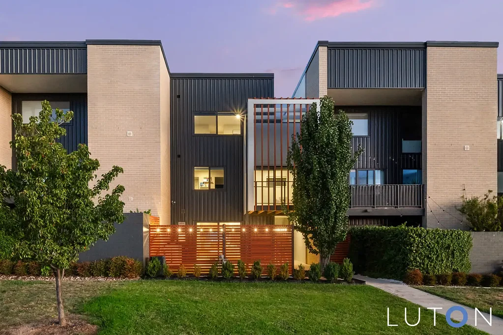 77 Holborow Avenue, Denman Prospect, ACT 2611