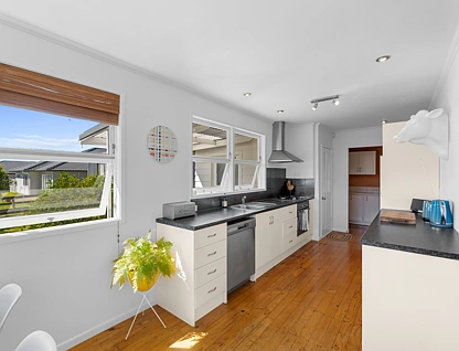 122 Matua Road, Huapai, Rodney, Auckland, 3房, 1浴, 独立屋