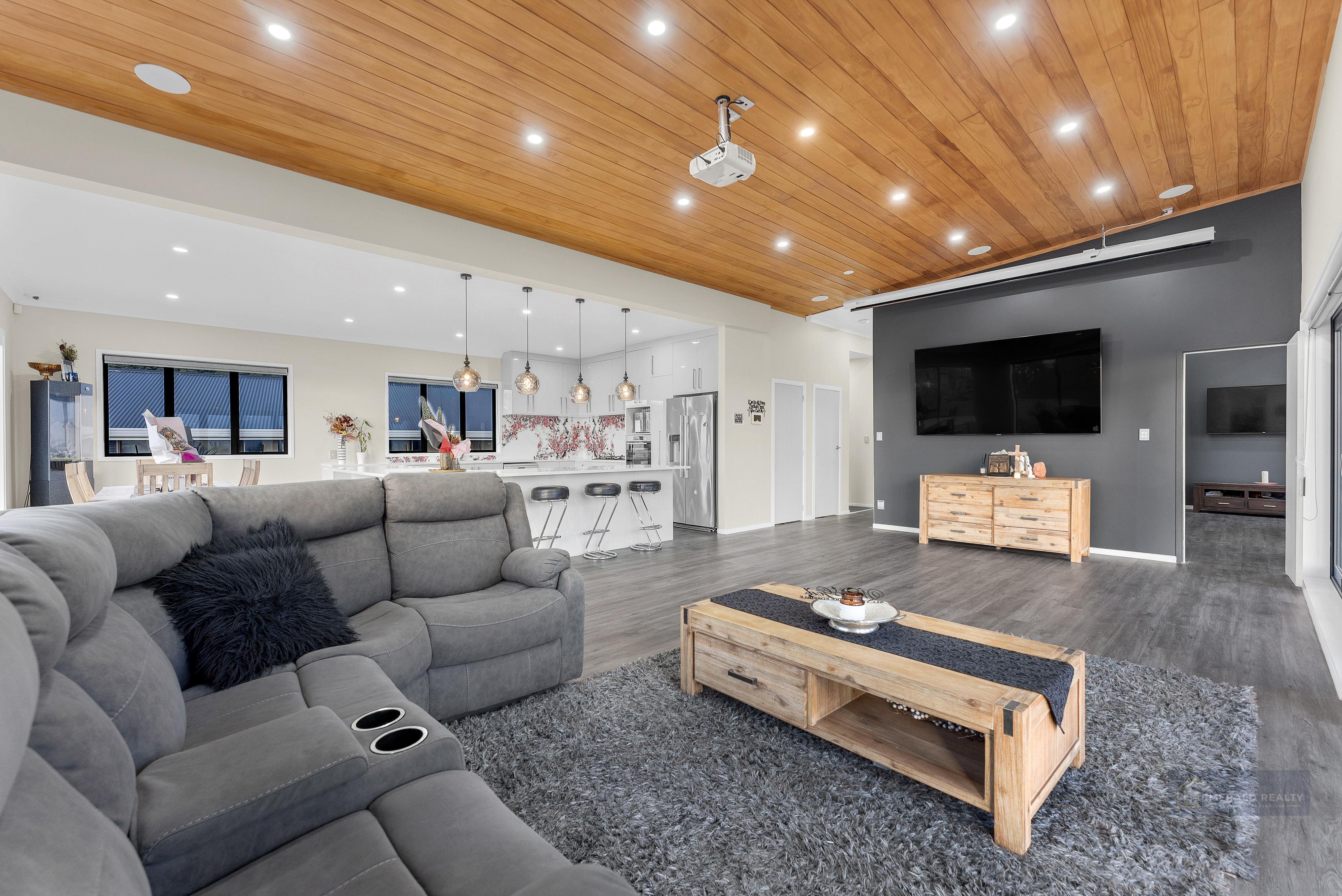 1 Leven Lane, Totara Heights, Auckland - Manukau, 6房, 0浴, Home & Income