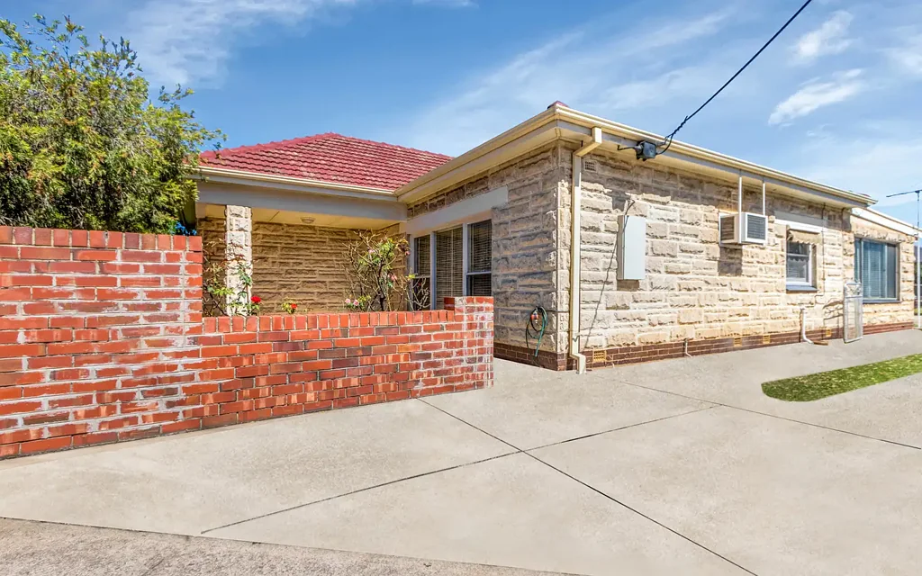 40 West Lakes Boulevard, Albert Park, SA 5014