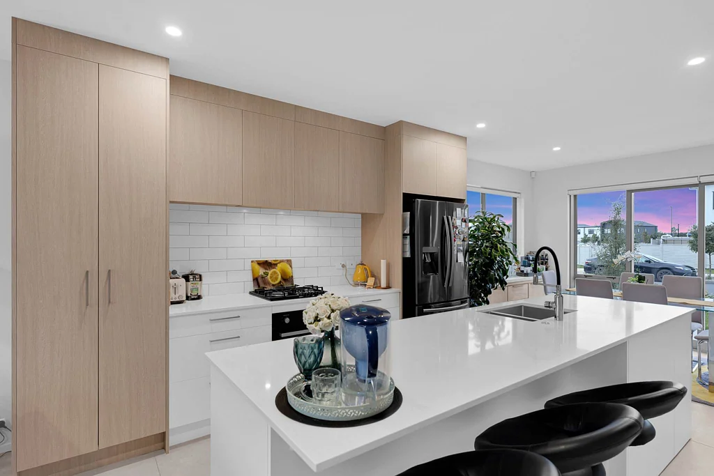 Manurewa 5房  Selling under CV - Be Quick.