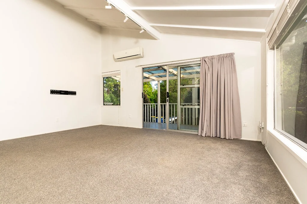 Great Location in Birkenhead