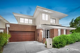82 Rosella Street, Doncaster East