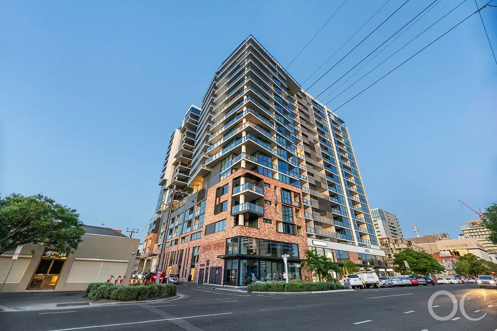 Adelaide 3房  Open the Door to Effortless Inner-City Living in Vibrant West End