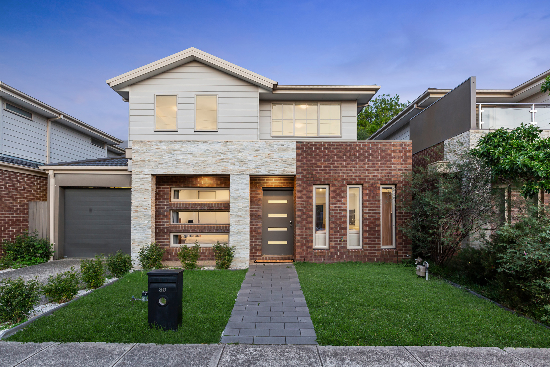 30 DALVEEN RD, IVANHOE VIC 3079, 0 Bedrooms, 0 Bathrooms, Townhouse