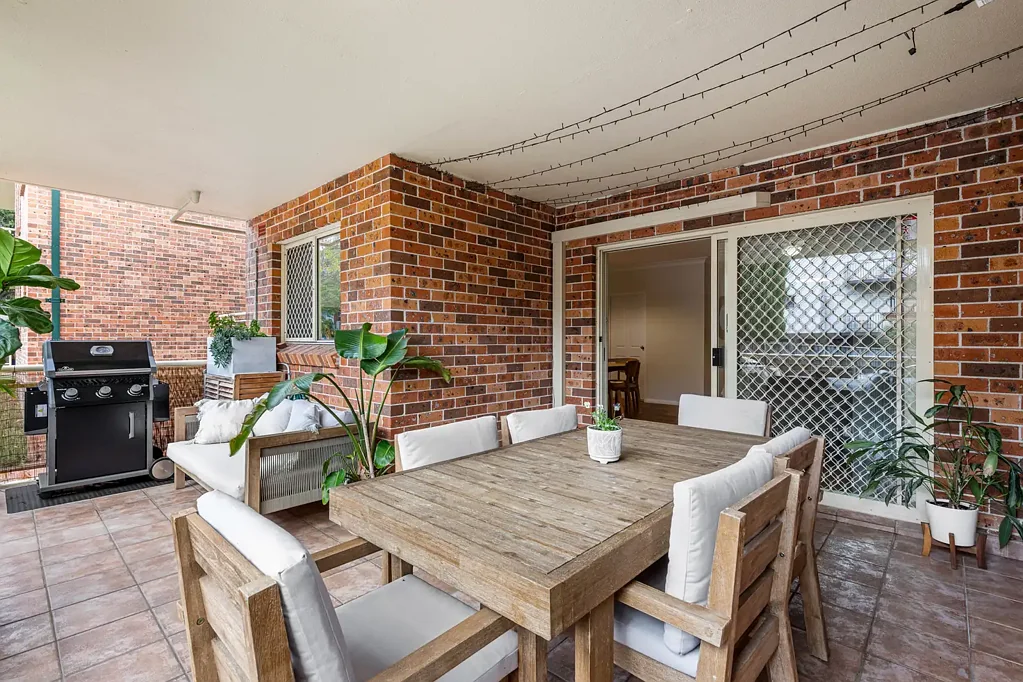 Mortdale 2chambre Beautifully Renovated Villa-Style Apartment