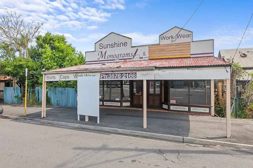 Red Hill 2 Bedroom Vacant, Versatile and Ready for the Right Operator