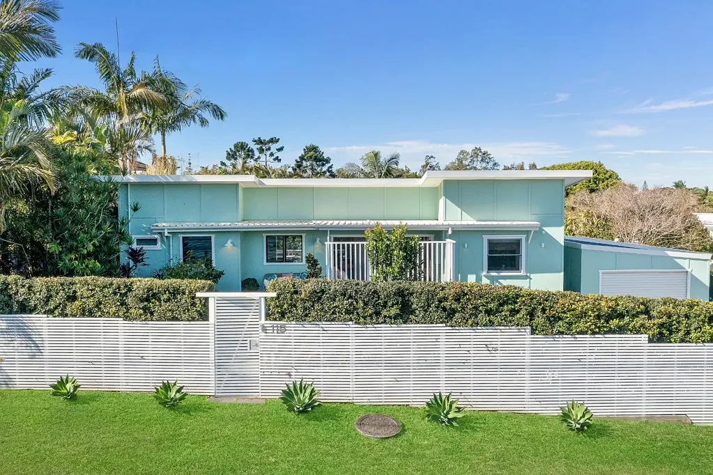 Byron Bay 3chambre The Polly Palms, Byron Bay - Iconic Mid Century House in Desirable Location