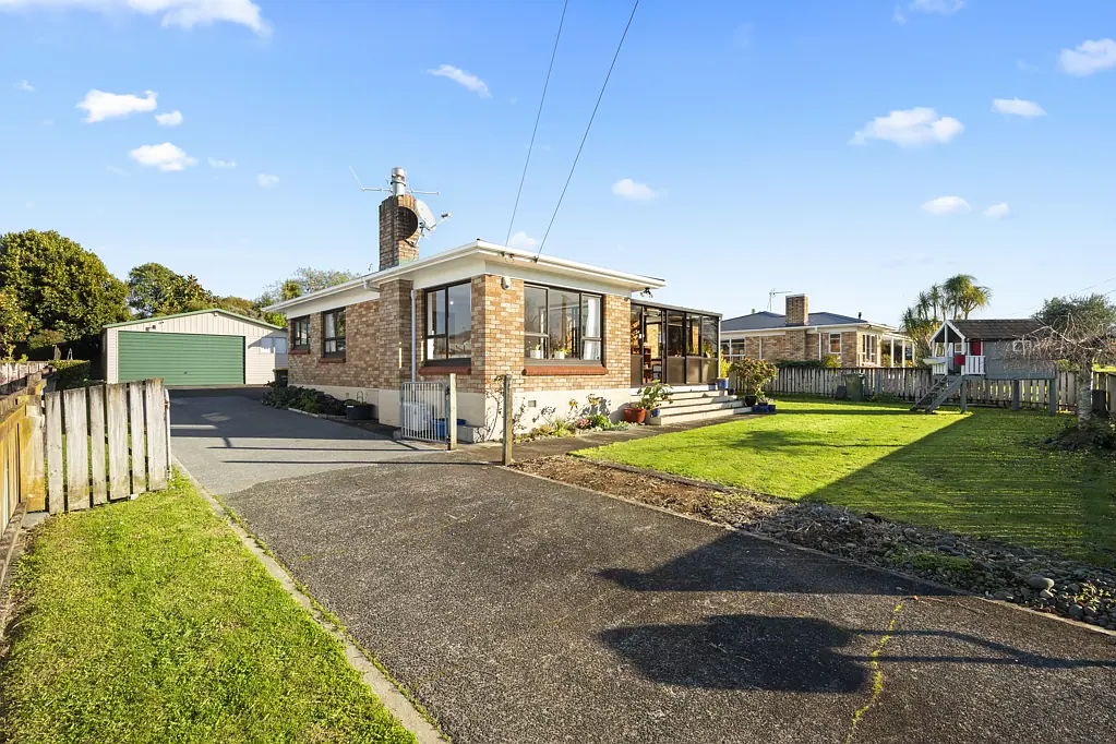 Pukekohe 4部屋 Home & Income - Flexible Living Options!