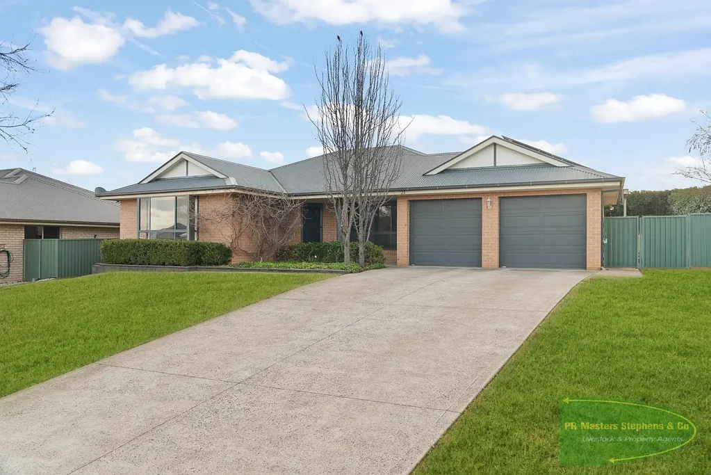 23 Federation Drive, Kelso, NSW 2795