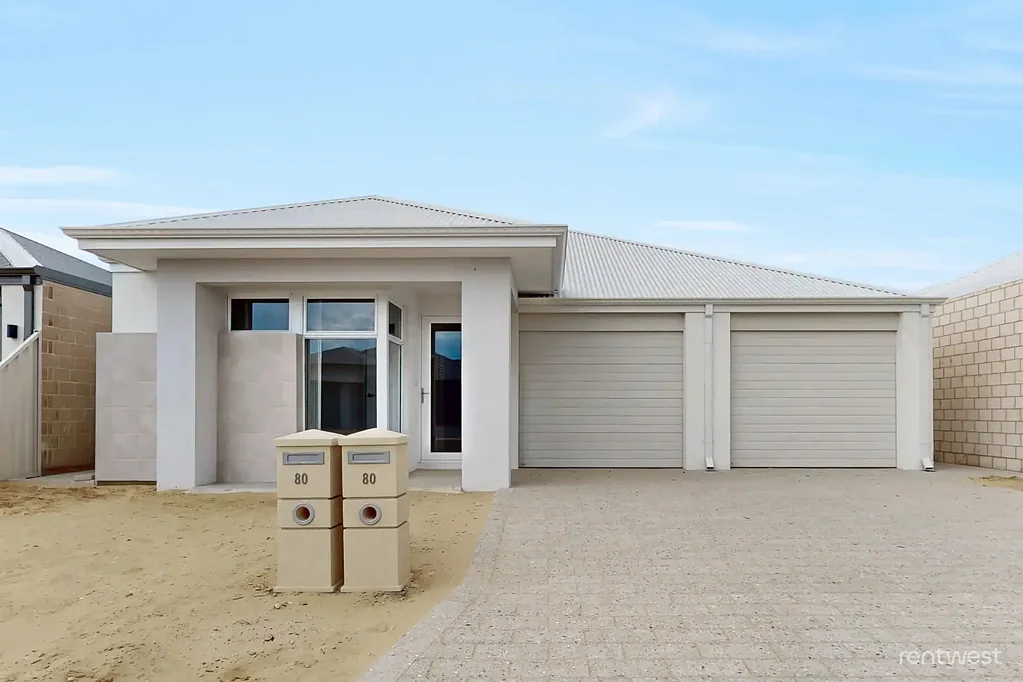 SPACIOUS & BRAND NEW