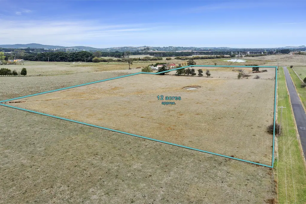 Whittlesea Just under 13 acres with a Planning Permit!