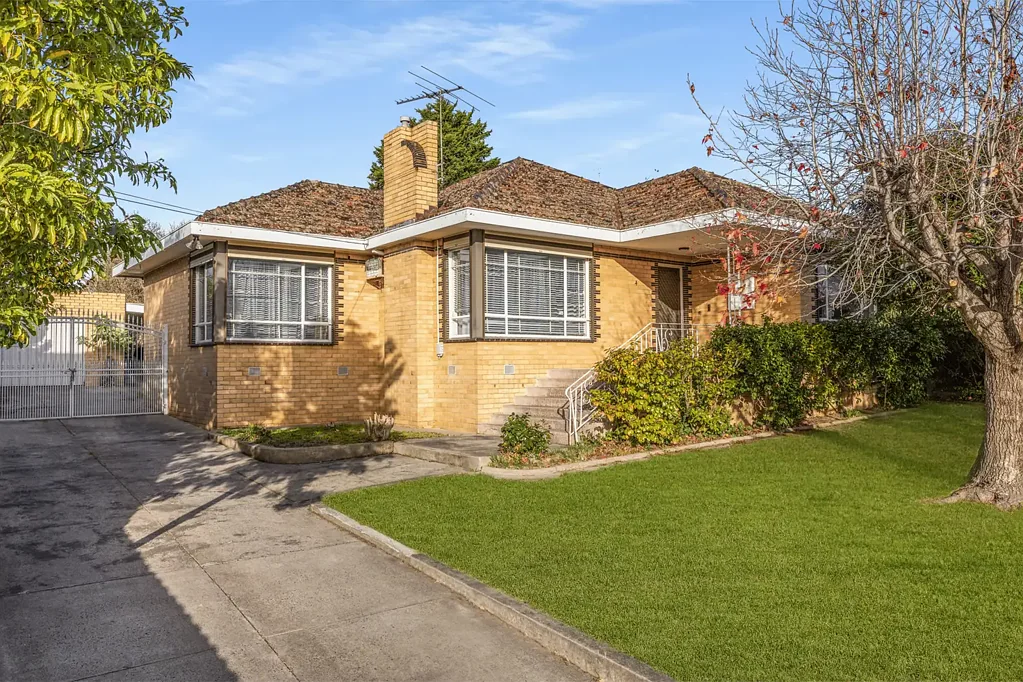 4 Sunnyside Road, Mount Waverley, VIC 3149
