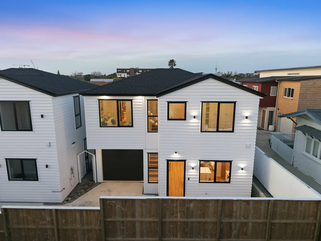 Sandringham 4房  Stand-Alone Home with Space and Style!