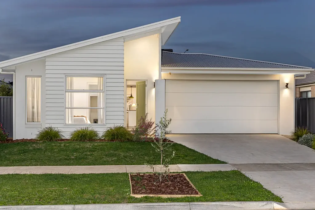 23 Armagh Street, Alfredton, VIC 3350
