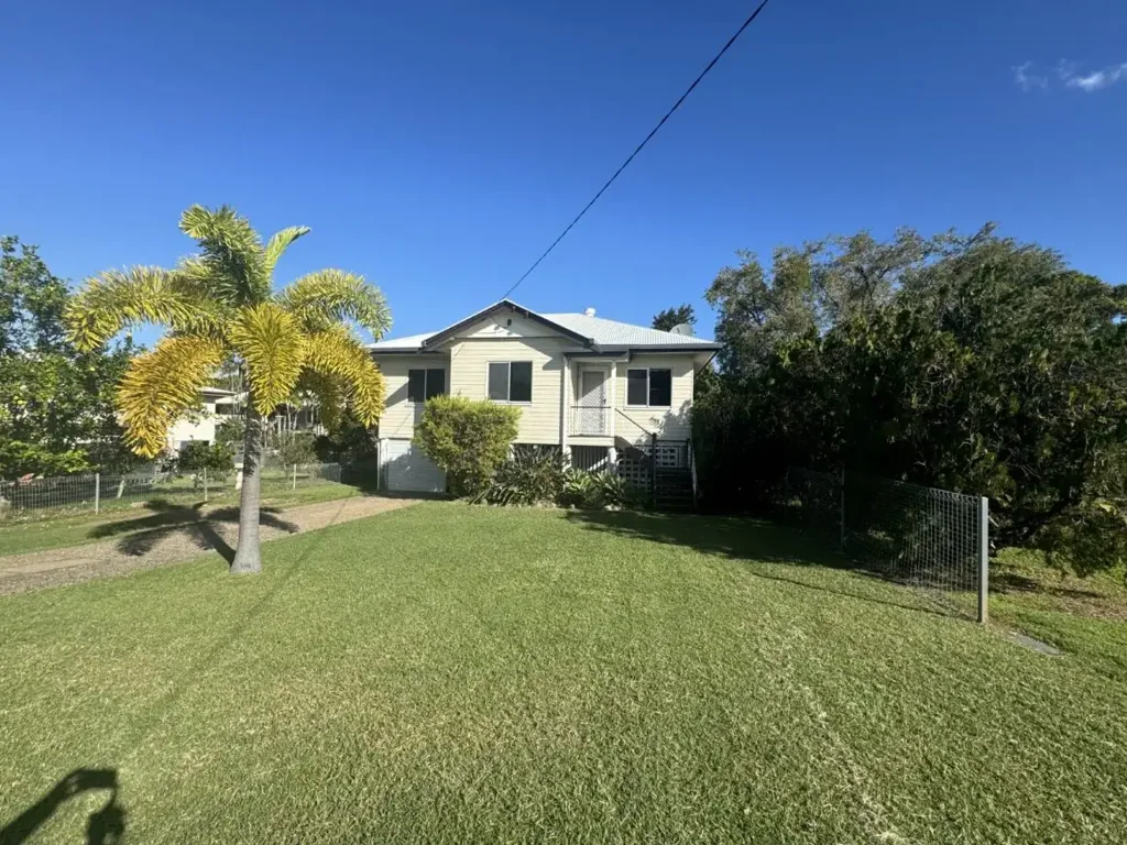 Modern and Spacious 3 Bedroom Home in Berserker