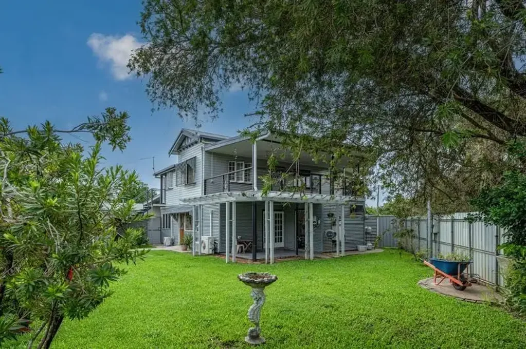 Gordonvale 4 Bedroom Superb Convenient Location, Endless Possibilities !