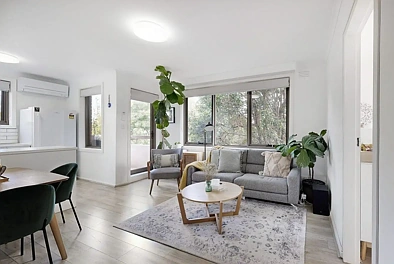 Moonee Ponds 2房 黄金地段的采光、空间与生活方式 Light, Space and Lifestyle in a Prime Position