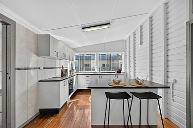 142 Queens Road, Hermit Park, QLD 4812, 3 phòng ngủ, 1 phòng tắm, House