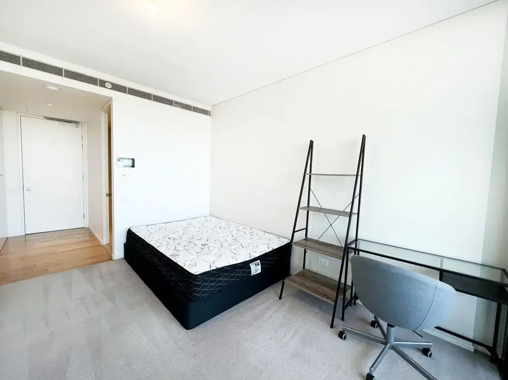 High Level, Fully Furnished Studio In Central Park