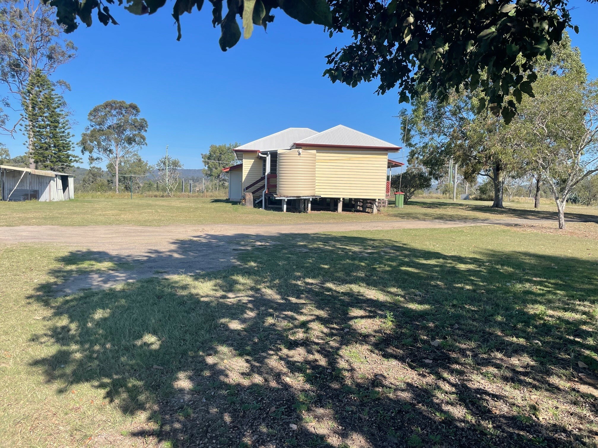 2 SHAW RD, HATTON VALE QLD 4341, 0房, 0浴, Lifestyle Property