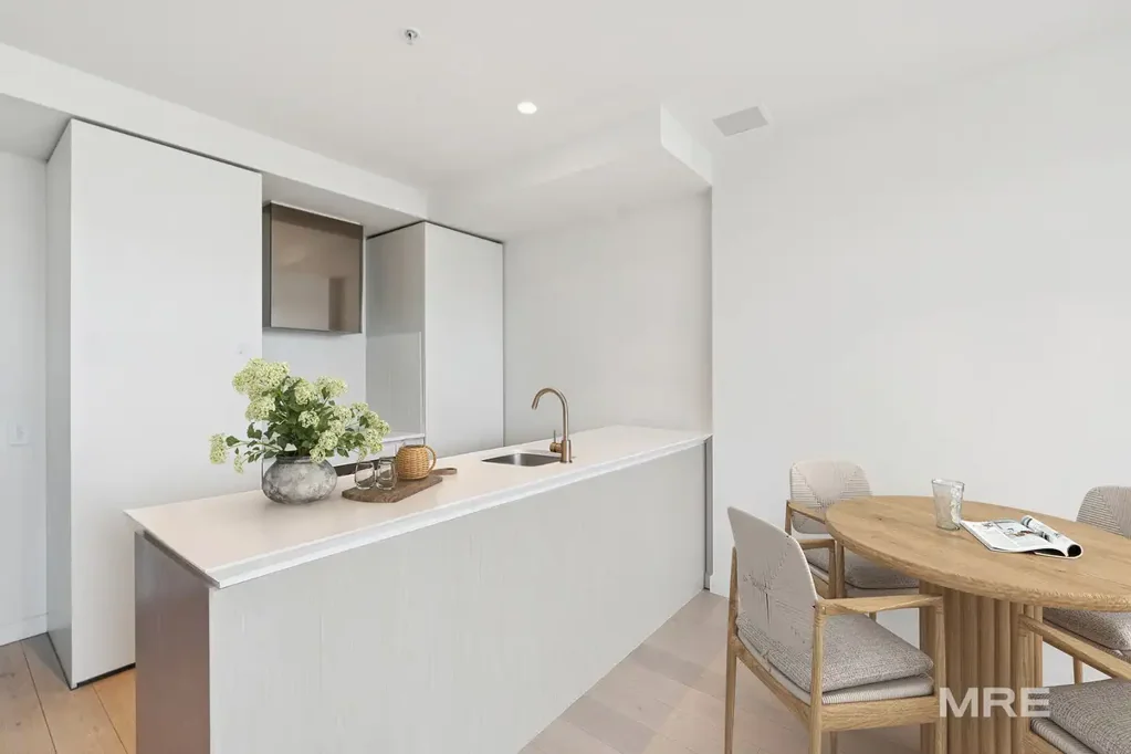 4707/135 A'Beckett Street, Melbourne, VIC 3000