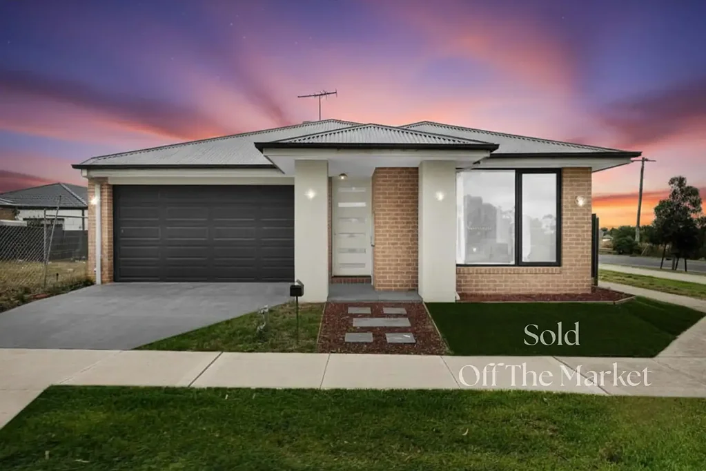 51 Claremont Avenue, Rockbank, VIC 3335
