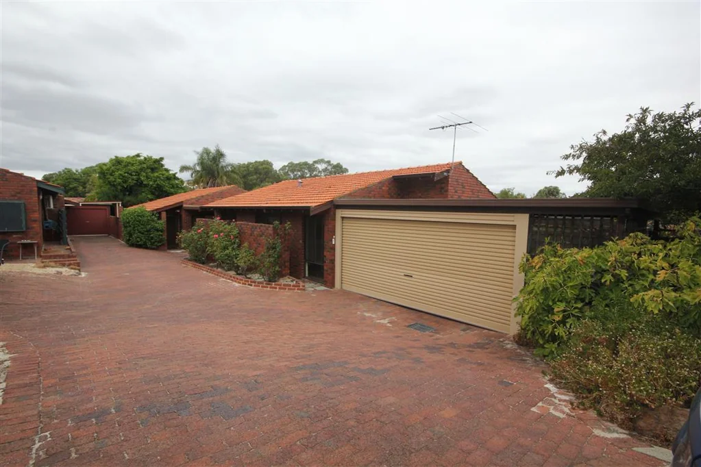 4/68 Park Street, Como, WA 6152