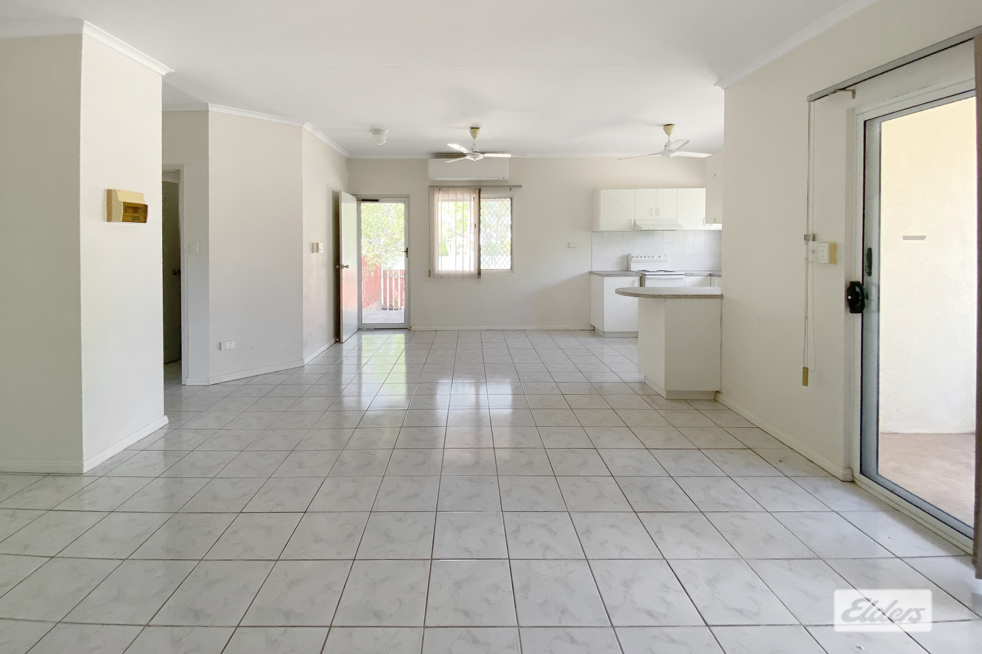 UNIT 6 9 BERNHARD ST, KATHERINE SOUTH NT 0850, 0 chambres, 0 salles de bain, Unit