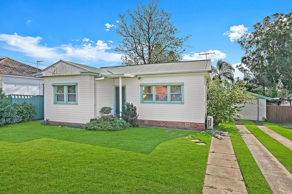 Blacktown 3कमरा LARGE 619M2 RECTANGULAR BLOCK
