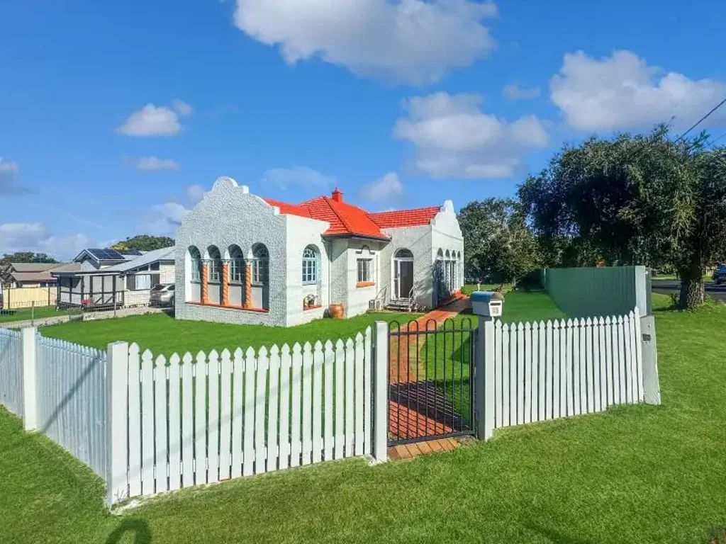 15 Gooyong, Kingaroy, QLD 4610