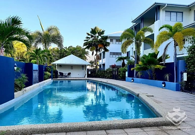 Trinity Beach 3कमरा 3 BEDROOM RENOVATED UNIT IN TROPICAL RESORT APARTMENTS
