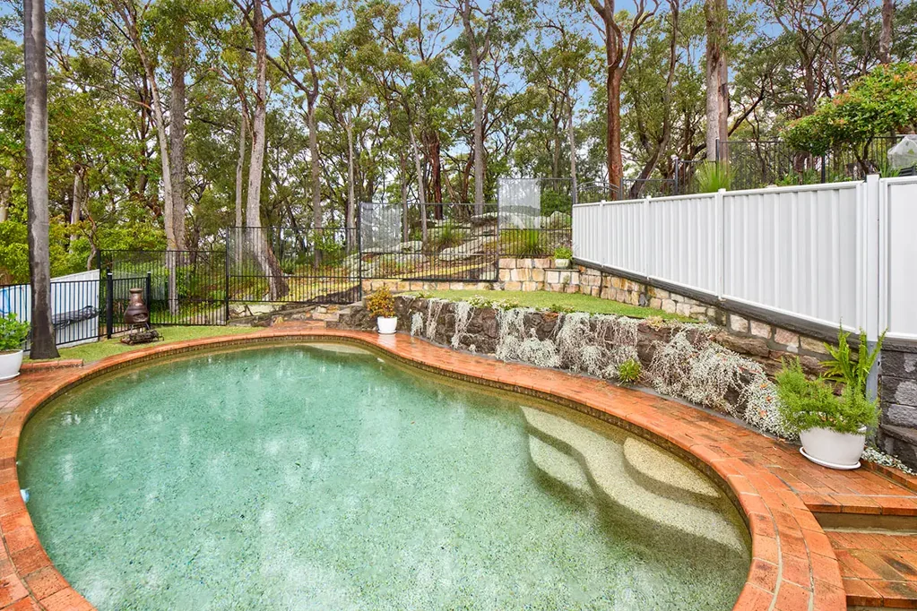 6 Allawah Close, Bangor, NSW 2234