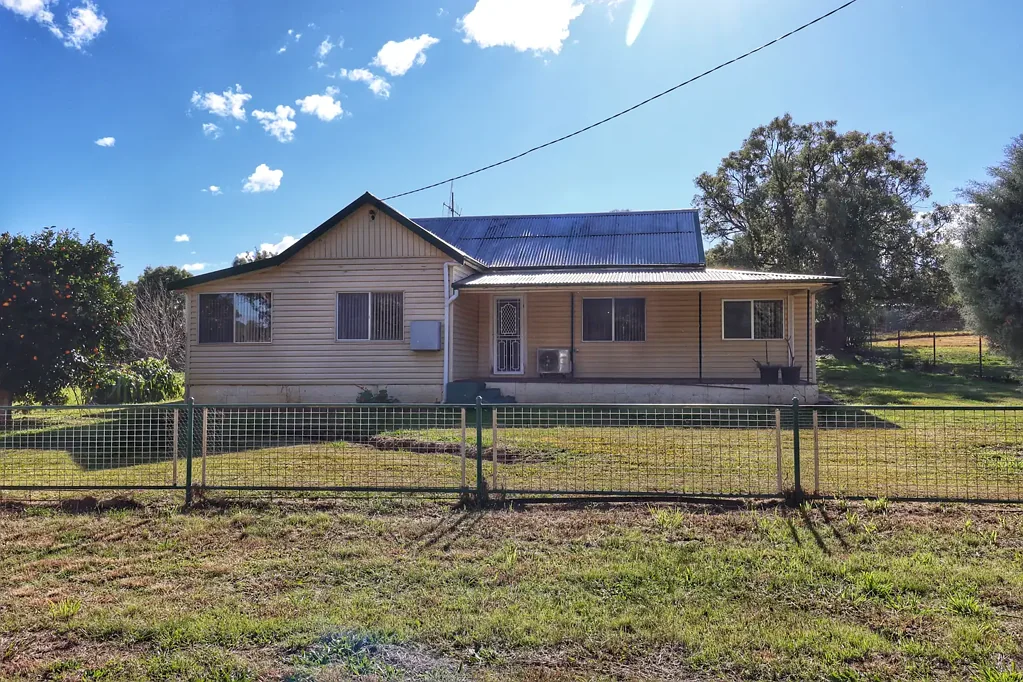 1 Baker Street, Woodstock, NSW 2793