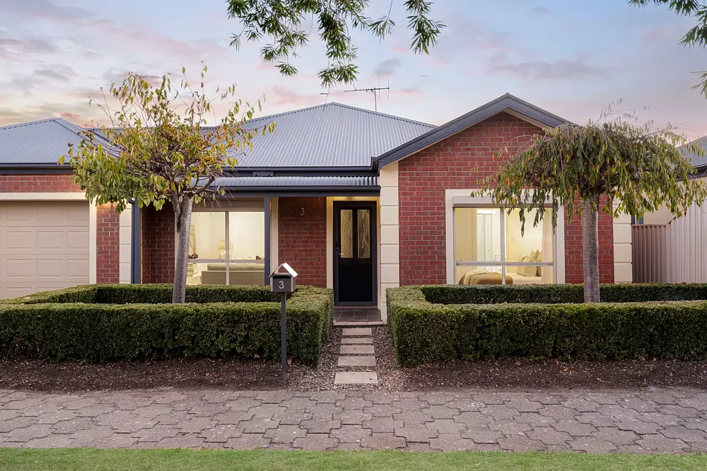 3 Strathmont Avenue, Gilles Plains, SA 5086