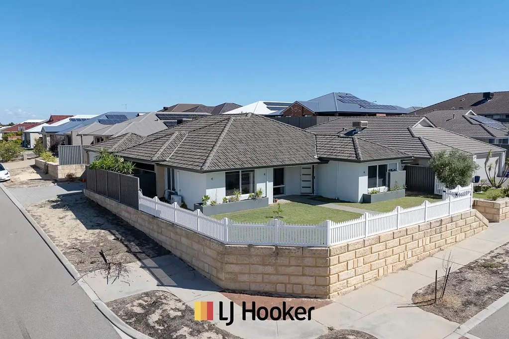 22 Monroe Cross, Aveley, WA 6069