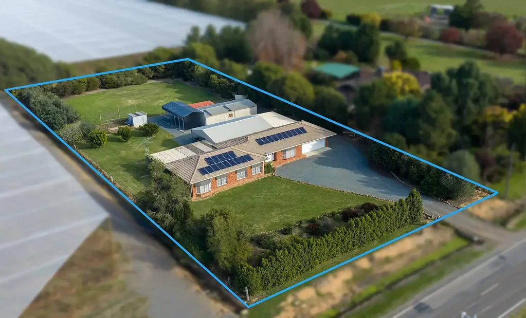 Shepparton East 4બેડરૂમ Lifestyle Property - 1 acre & Town Water !