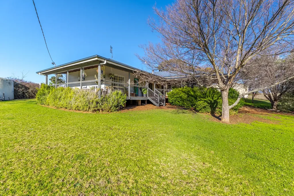 Dubbo 4Kwarto The Best of Both Worlds: Spacious Rural Living and City Connection + Bore Water
