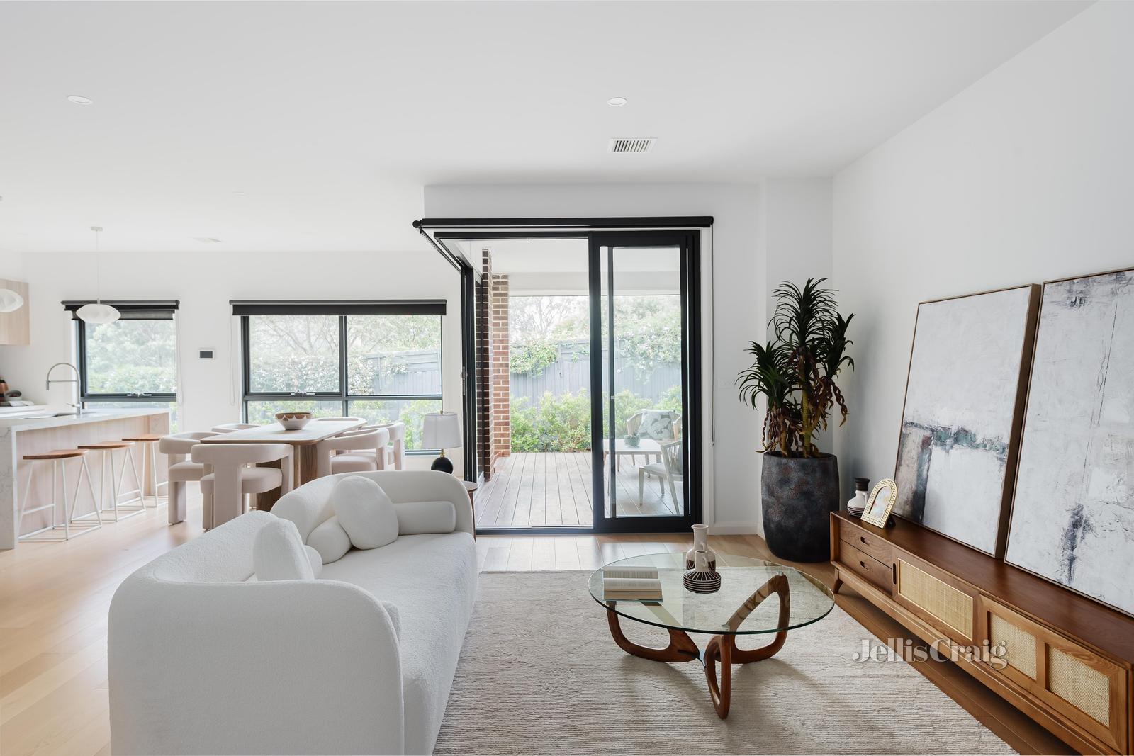 UNIT 3 21 LIVINGSTONE RD, ELTHAM VIC 3095, 0房, 0浴, Unit