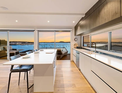 67C The Parade, Bucklands Beach, Manukau City, Auckland, 4部屋, 3バスルーム, House
