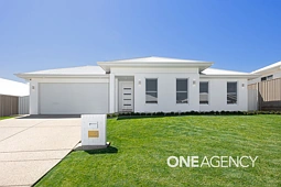 14 VALENCIA DRIVE, Gobbagombalin