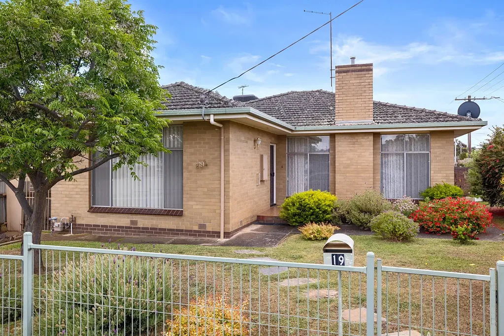 Maryborough 3ਬੈੱਡਰੂਮ Practical, Bright, and Full of Potential