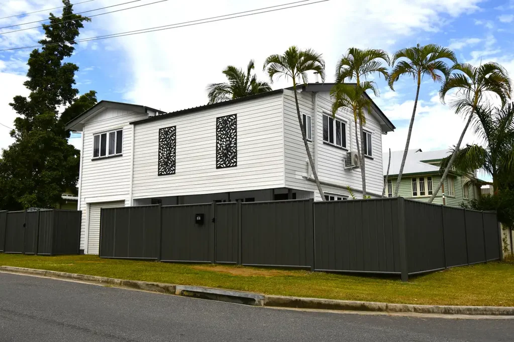 32 Burnett Street, Berserker, QLD 4701