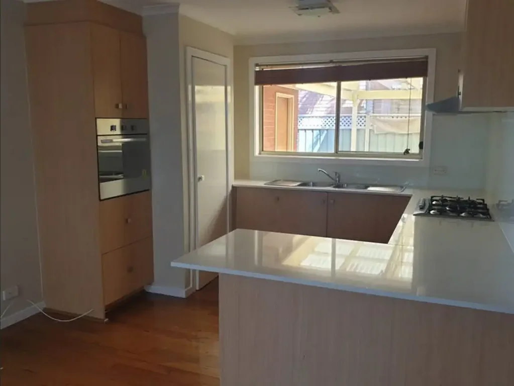8 Bristol Mews, Craigieburn, VIC 3064